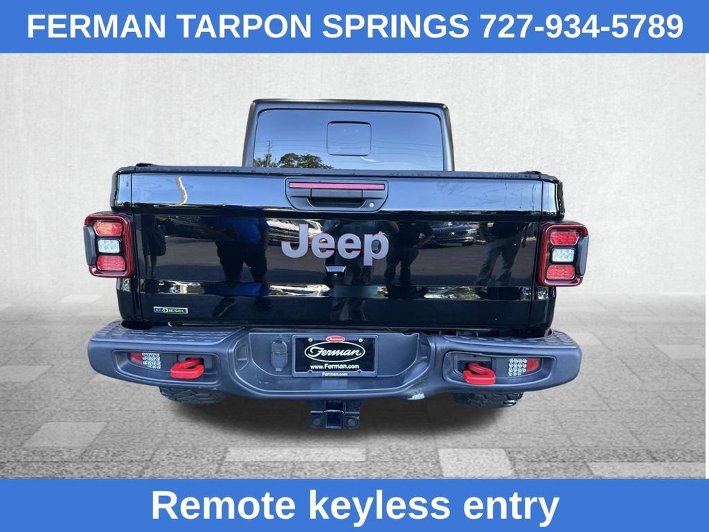 Used 2022 Gray Jeep Rubicon image 8