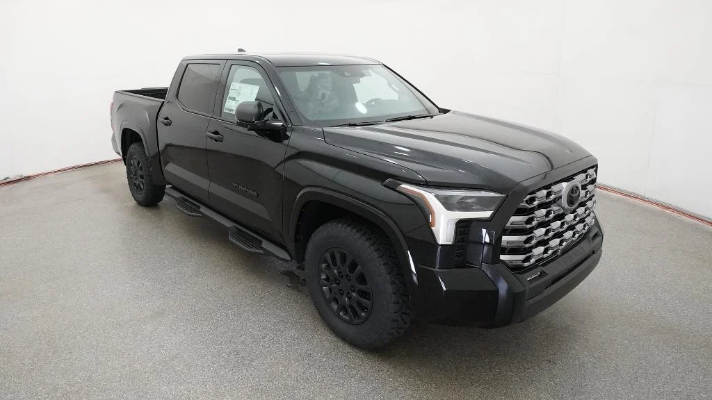 New 2026 Midnight Black Metallic Toyota SR5 image 10