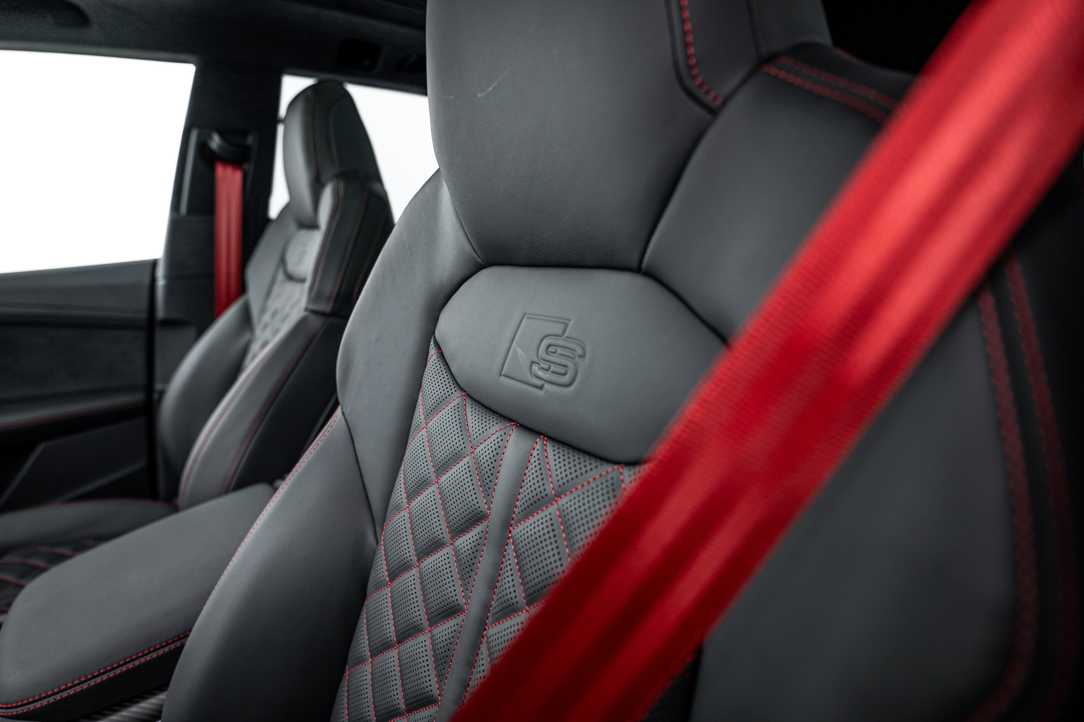 New 2026 Glacier White Audi Prestige image 18