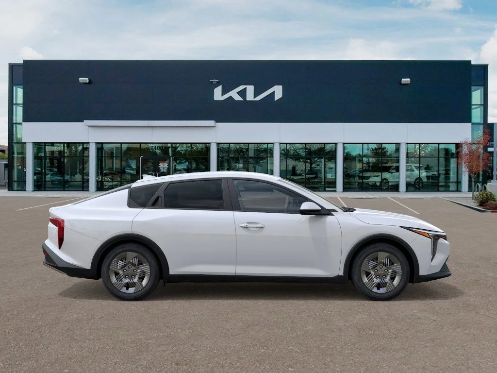 New 2026 White Kia LX image 7