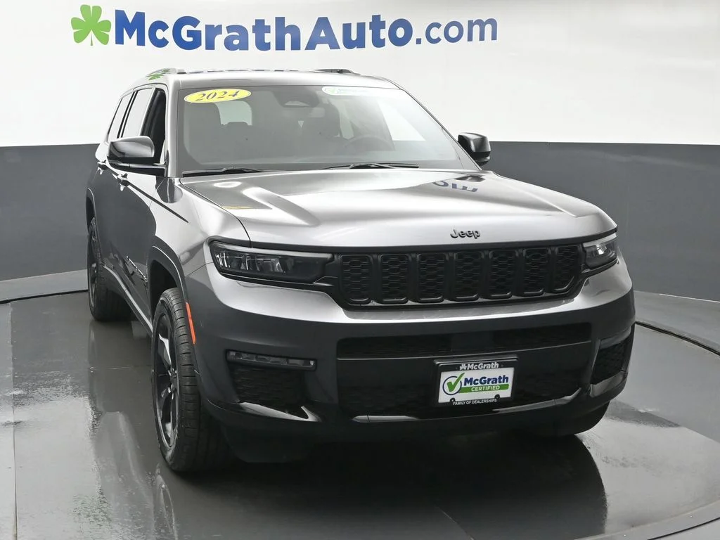 Used 2024 Gray Jeep Limited image 5