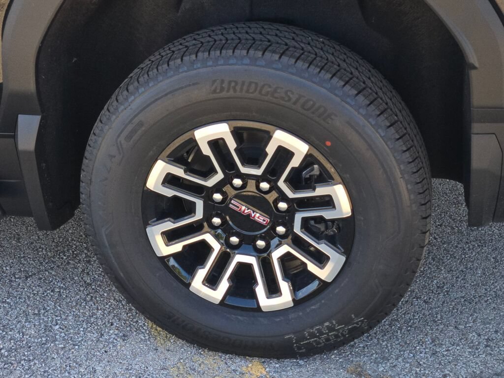 2026 GMC Sierra EV Elevation - Photo 16