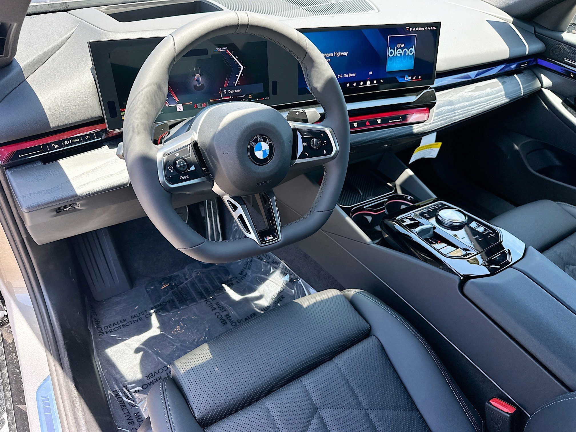 New 2027 Oxide Grey Metallic BMW 530i image 7