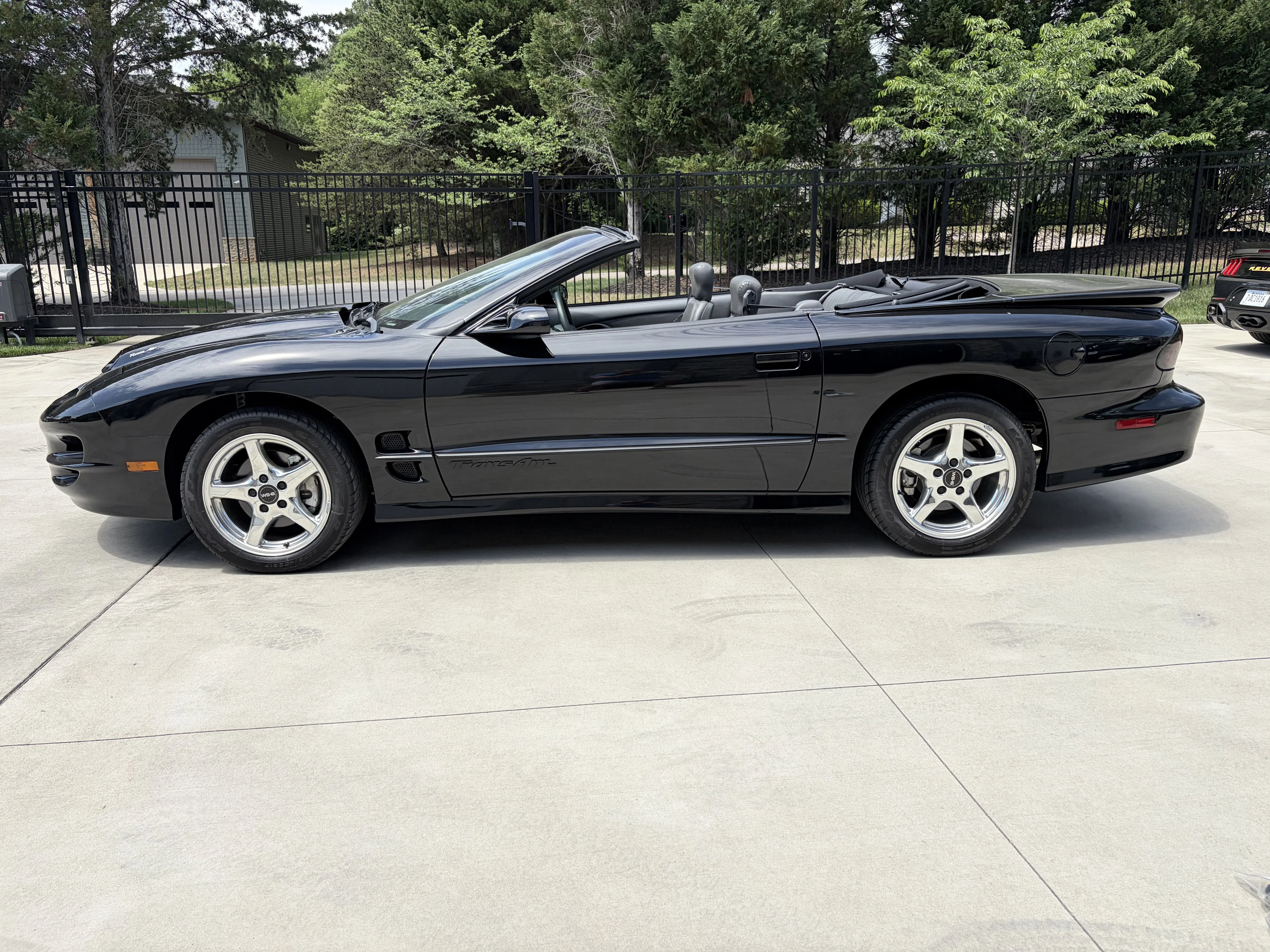 1998 Pontiac Firebird TRANS AM - Photo 32