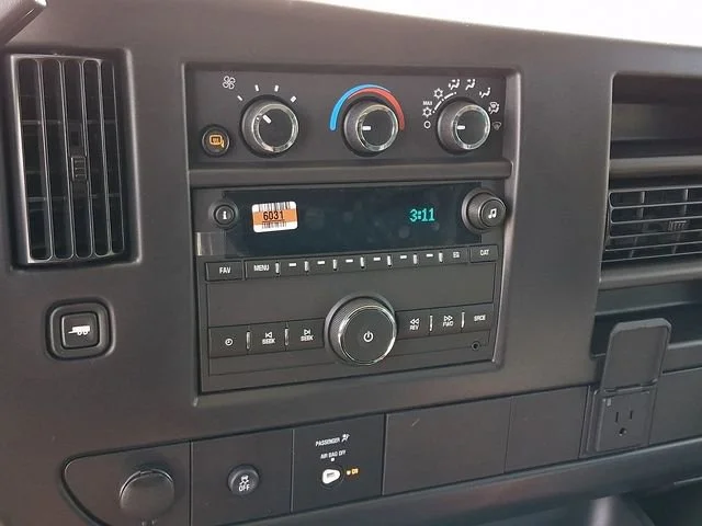 2026 Chevrolet Express Cargo Work Van - Photo 8