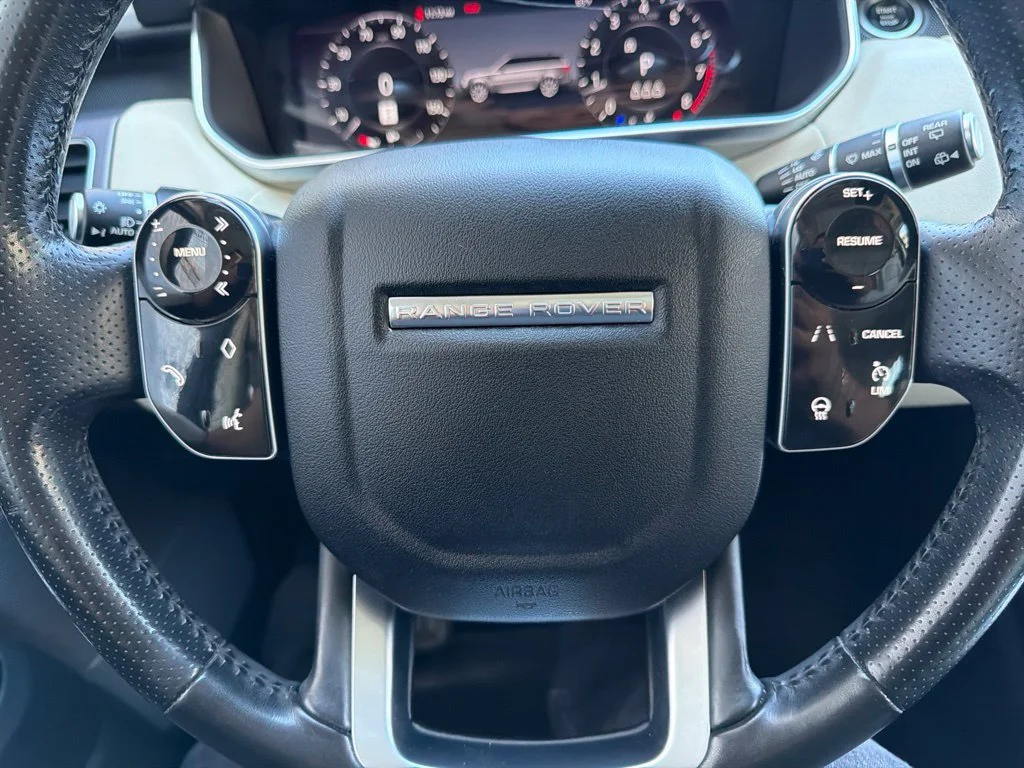 Used 2020 Blue Land Rover HSE image 14