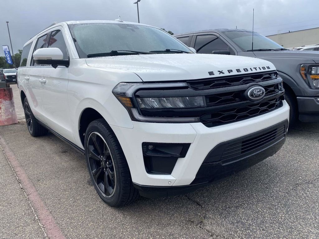 2024 Ford Expedition Limited MAX's photo