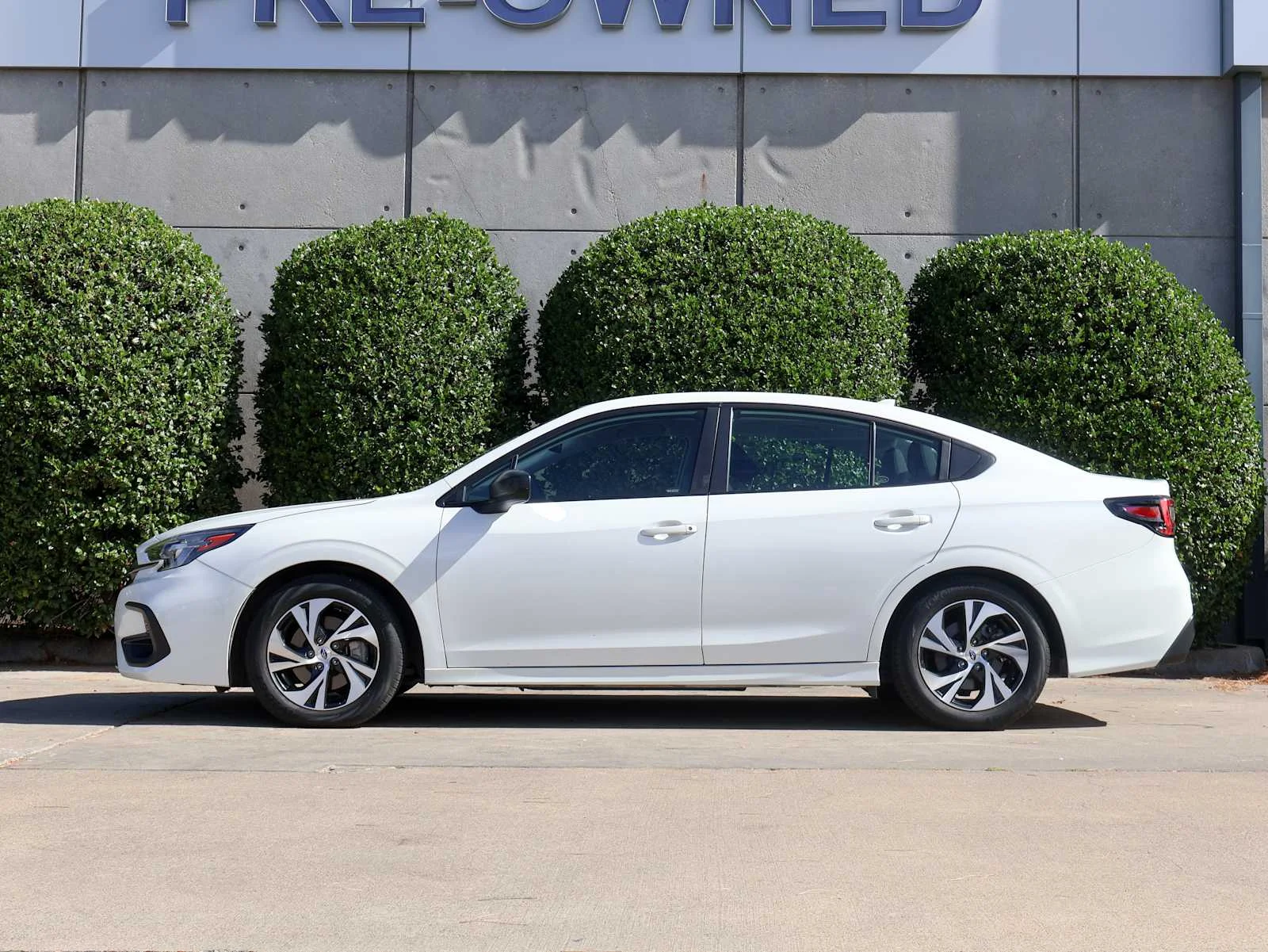 Certified Used 2024 Crystal White Pearl Subaru  image 5