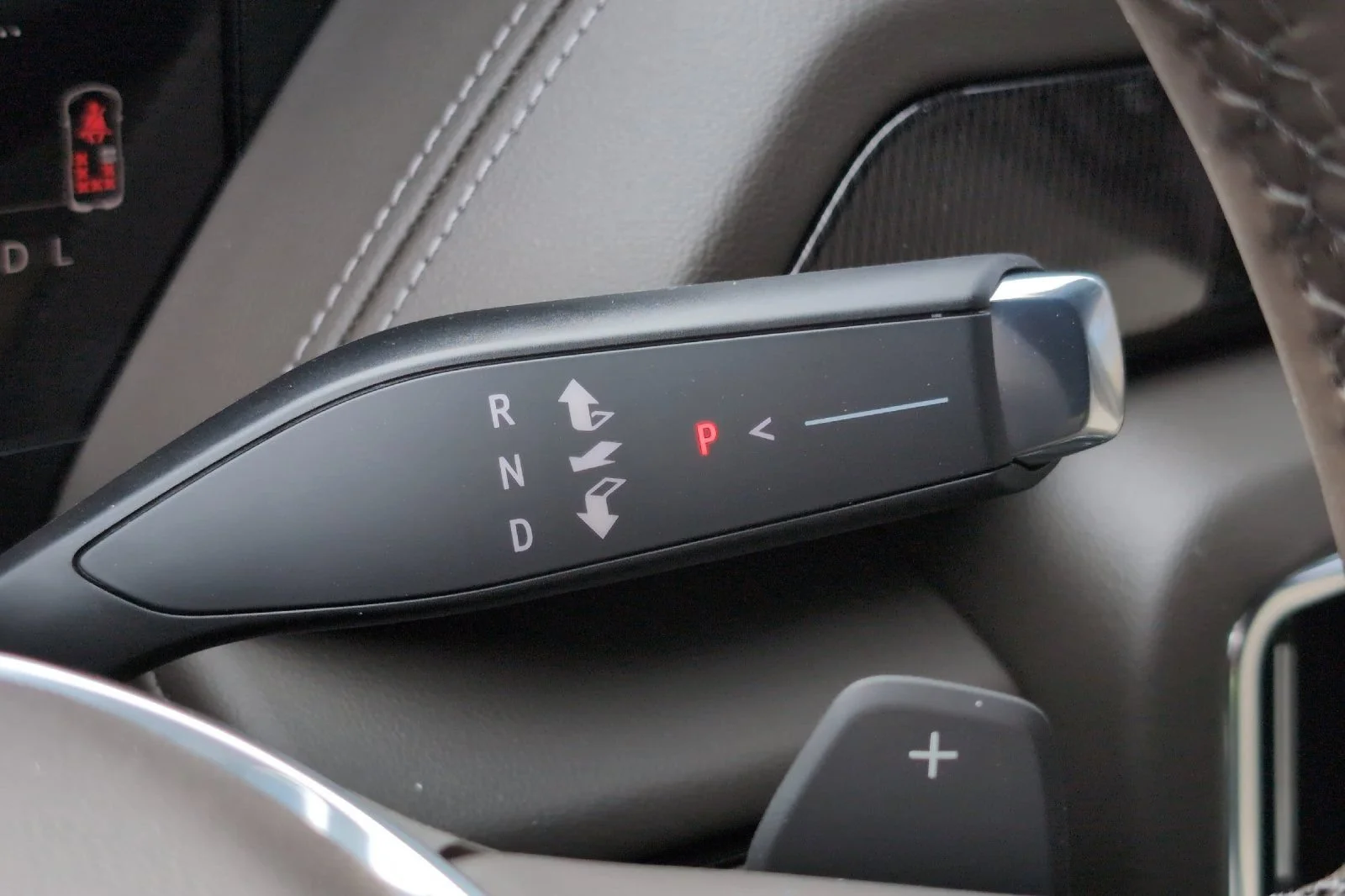 Used 2026 Downpour Metallic GMC Elevation image 24