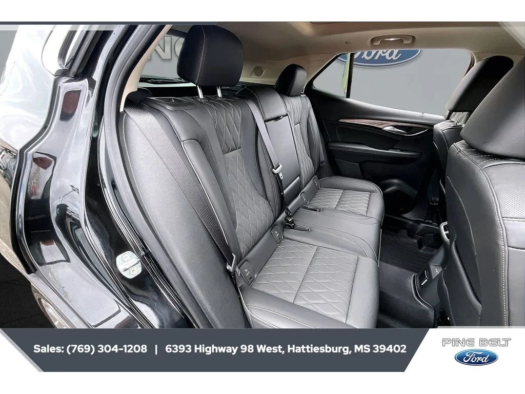 Used 2023 Ebony Twilight Metallic Buick Avenir image 20