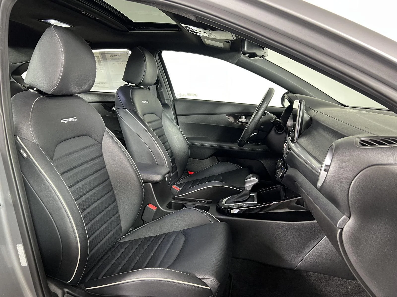 Used 2023 Steel Gray Kia GT-Line image 12