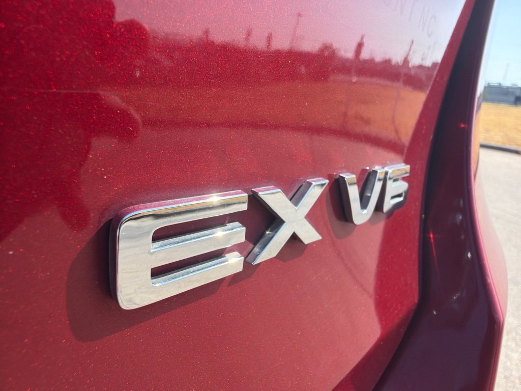 Used 2020 Red Kia EX image 12