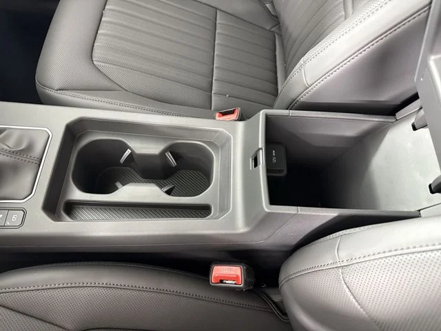 New 2027 Pale Gray Kia X-Line S image 20