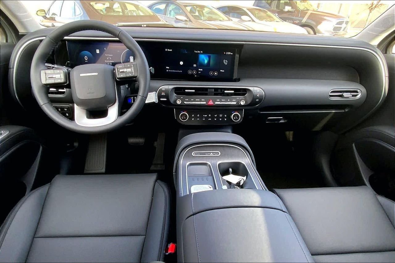 New 2026 Ecotronic Gray Pearl Hyundai SEL Premium FWD image 5