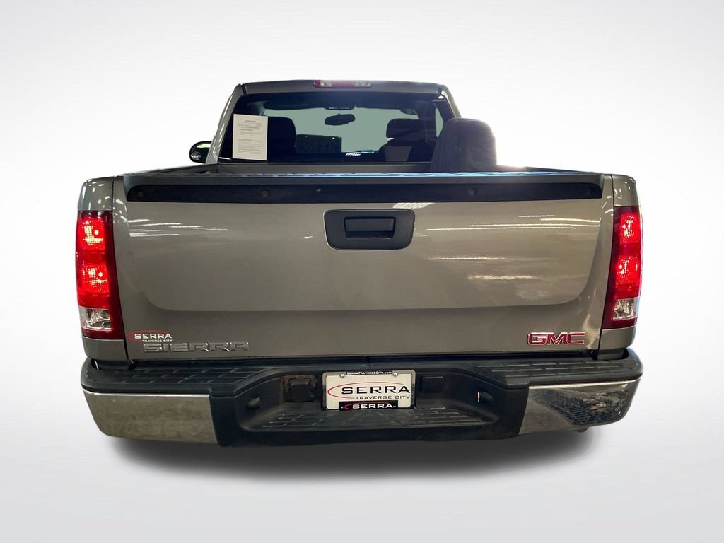 Used 2008 STEEL GRAY METALLIC GMC Work Truck image 4