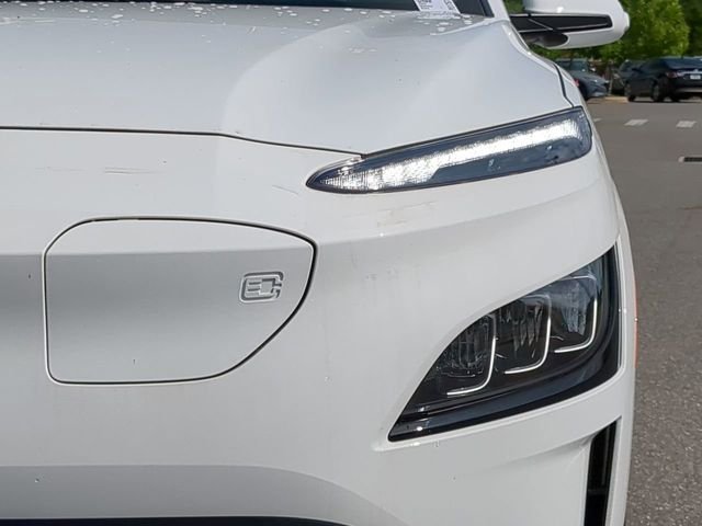 Certified Used 2023 White Hyundai Limited image 10