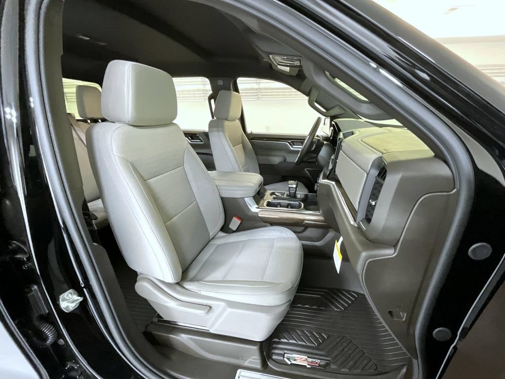 2026 Chevrolet Silverado 1500 LT - Photo 17