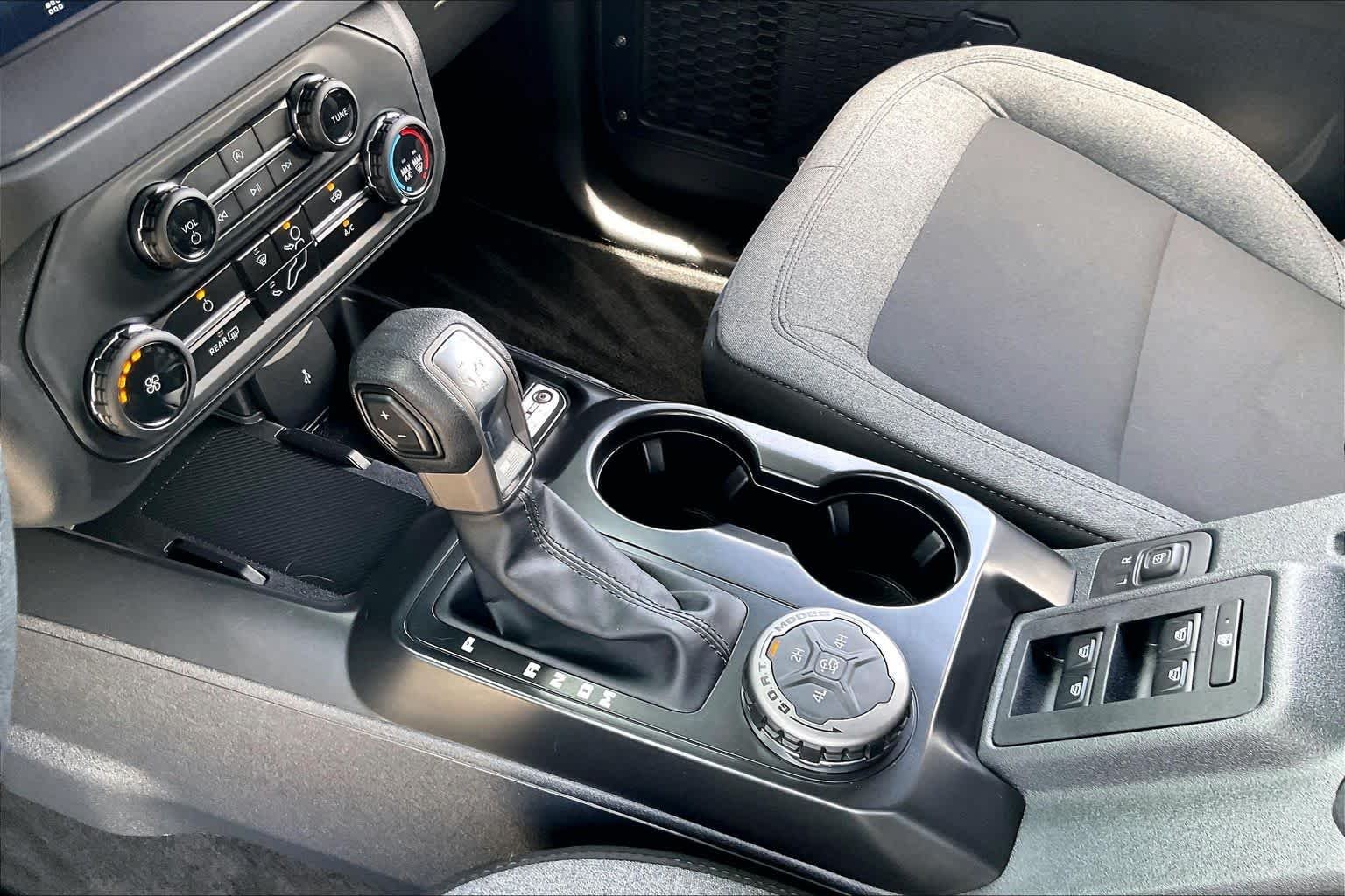 Used 2025 Desert Sand Ford Base image 15