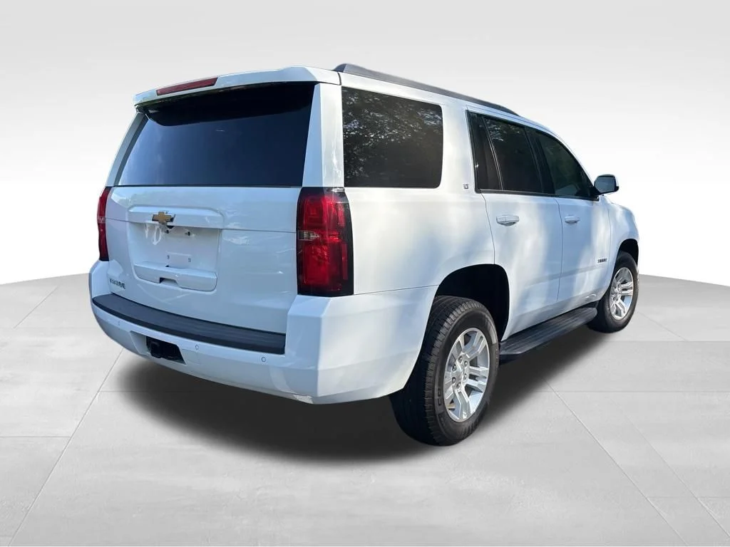 Used 2019 White Chevrolet LT image 17