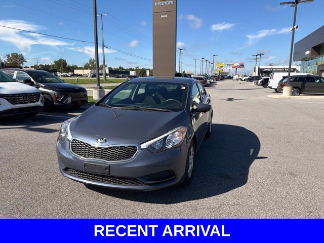 Used 2016 Blue Kia LX image 6