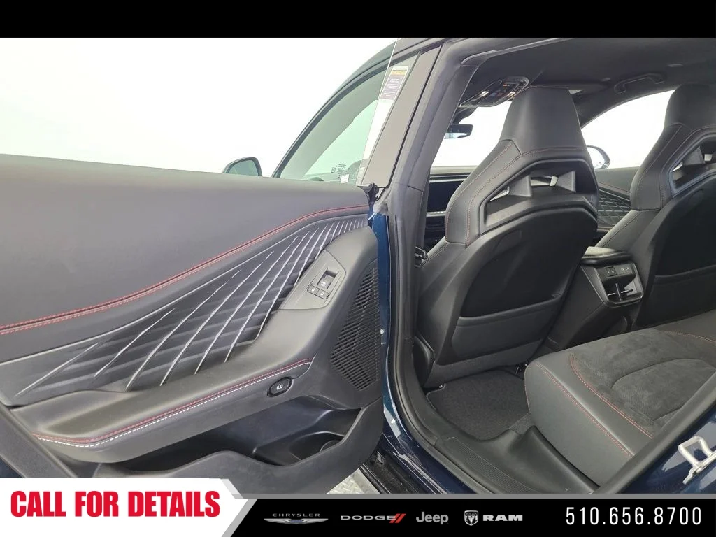 New 2026 After Dark Exterior Paint Dodge R/T Scat Pack image 14