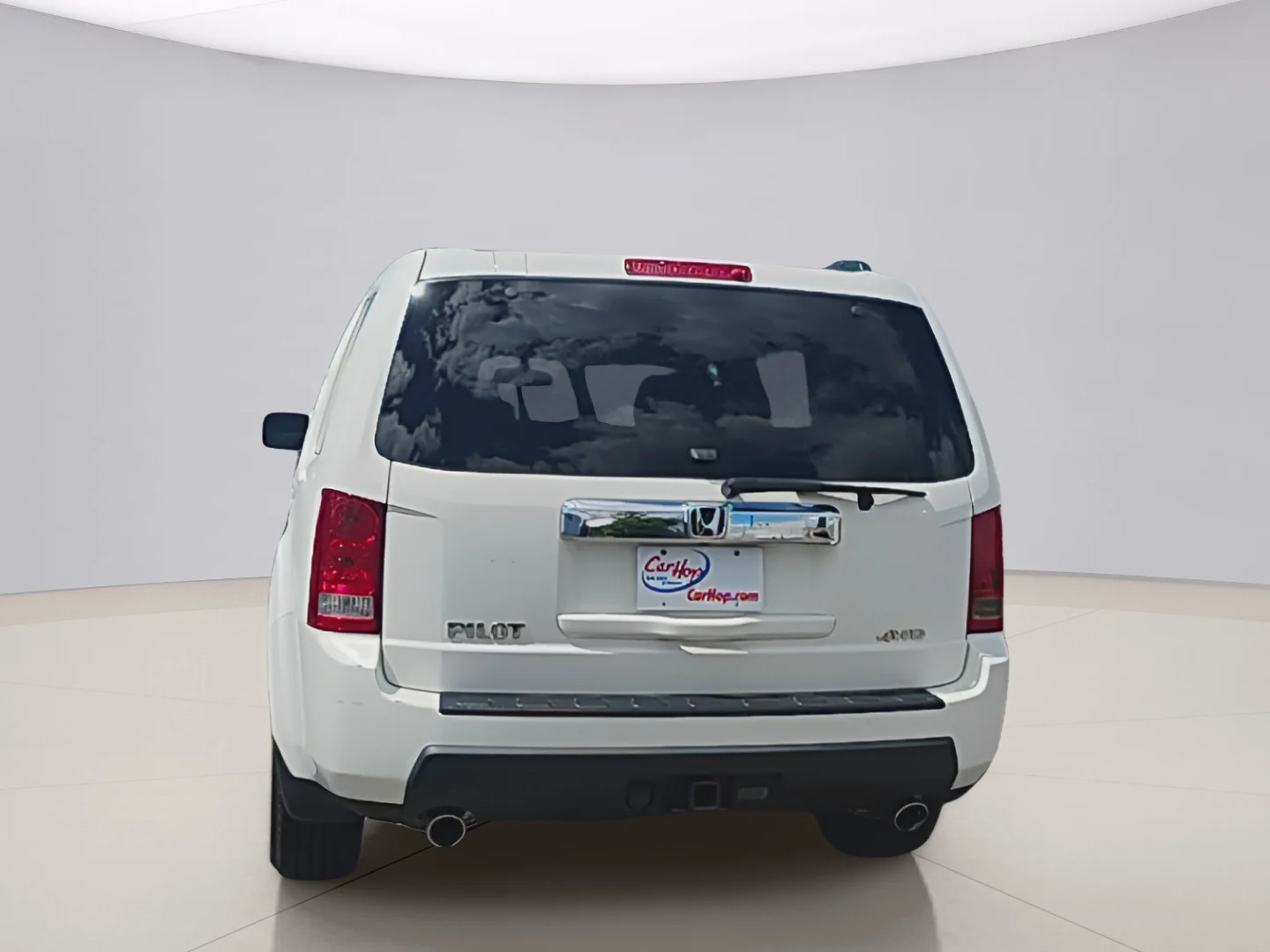 Used 2010 White Honda EX-L 4WD image 4
