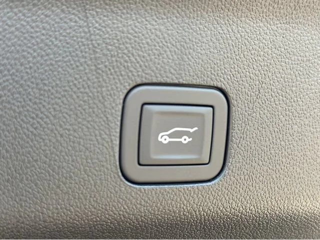 2026 GMC Yukon Elevation - Photo 13