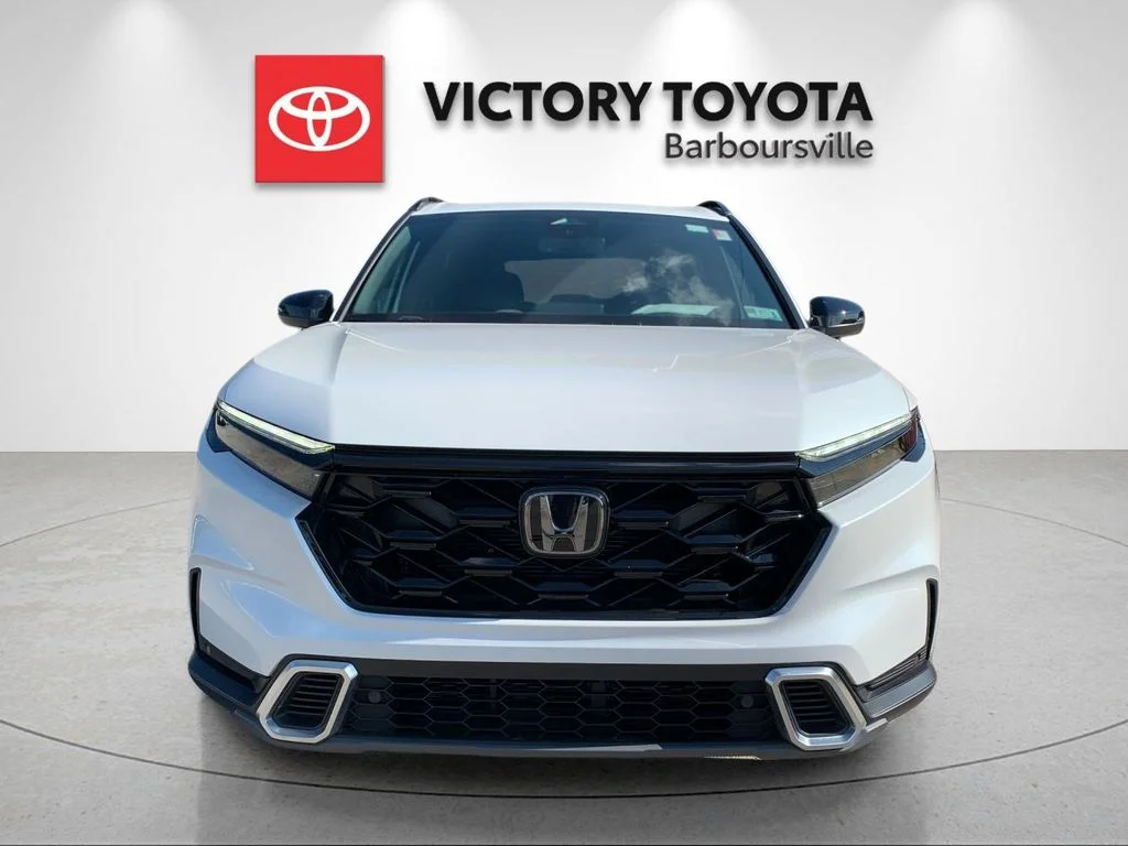 Used 2025 White Honda Sport Touring image 8