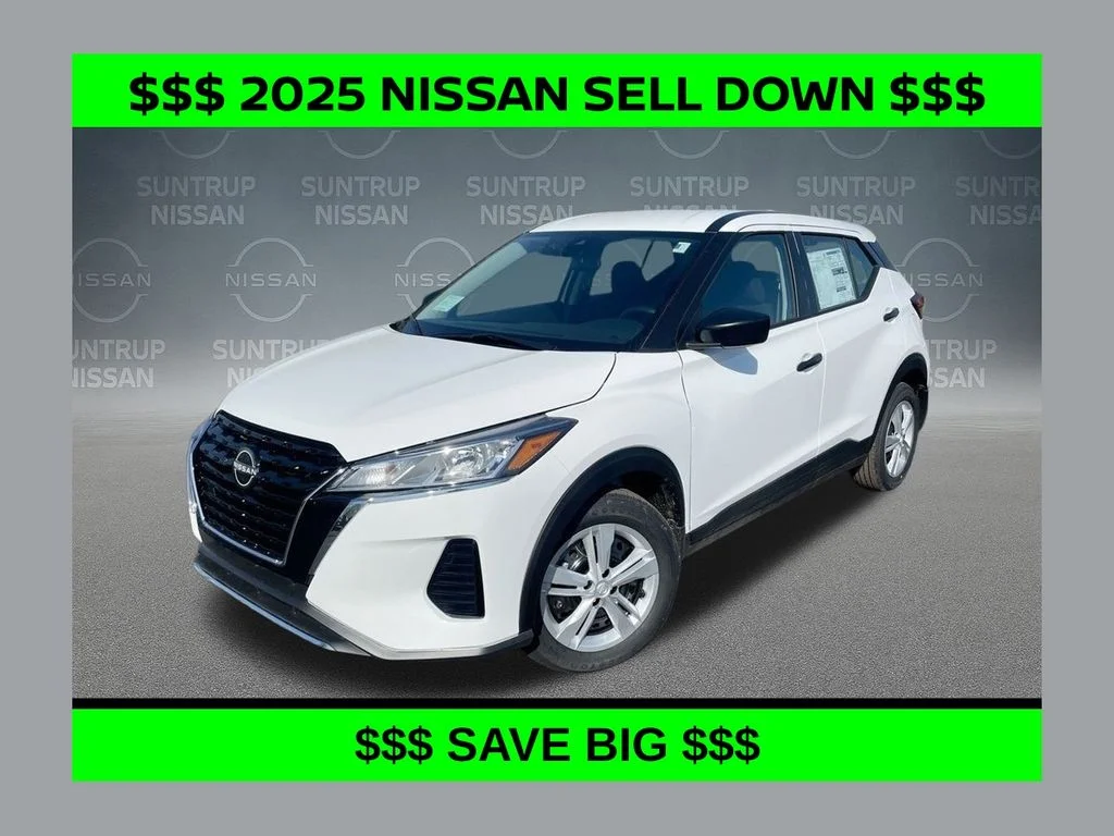 2025 Nissan KICKS PLAY Base
