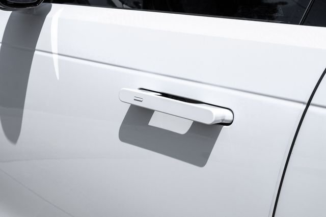 New 2026 White Land Rover Dynamic SE image 49