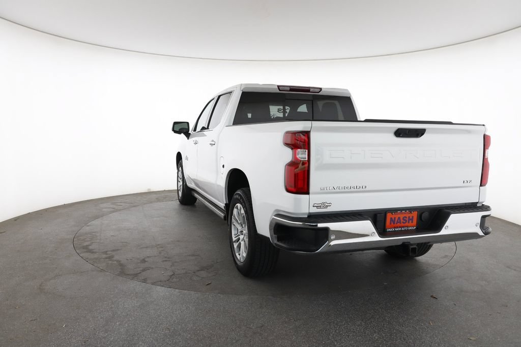 Used 2023 Iridescent Pearl Tricoat Chevrolet LTZ image 10