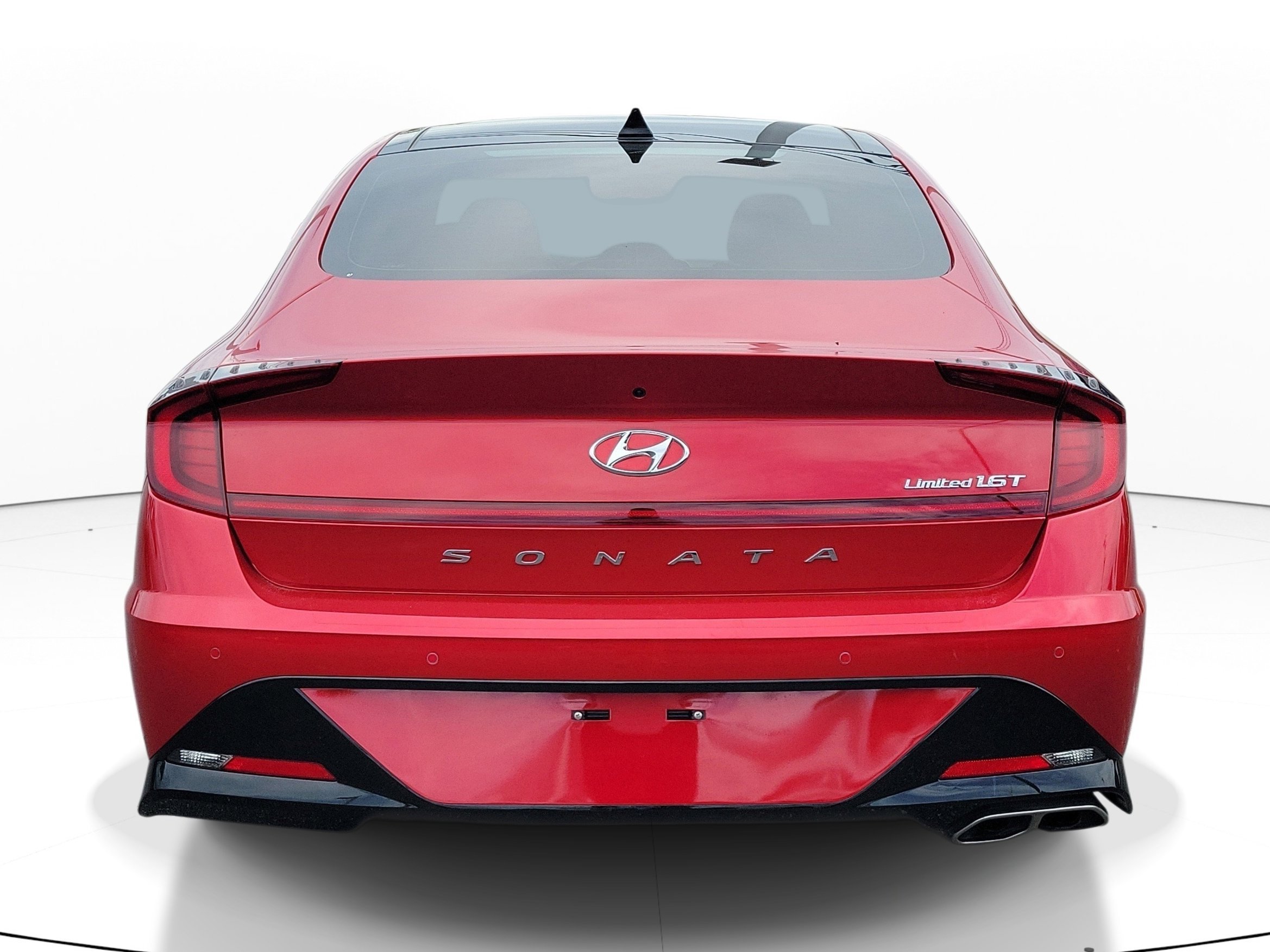 Used 2021 Calypso Red Hyundai Limited image 4