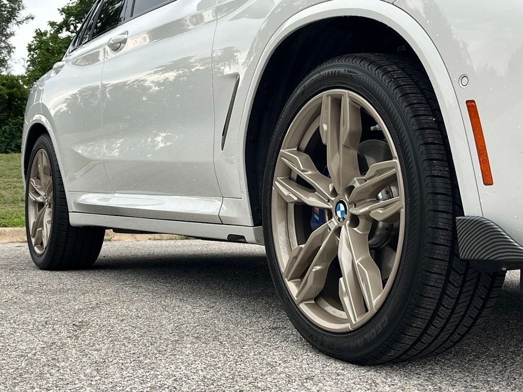 Used 2020 Alpine White BMW M40i image 9