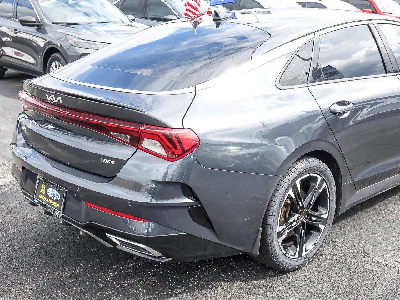 Used 2023 Gravity Gray Kia GT-Line image 8