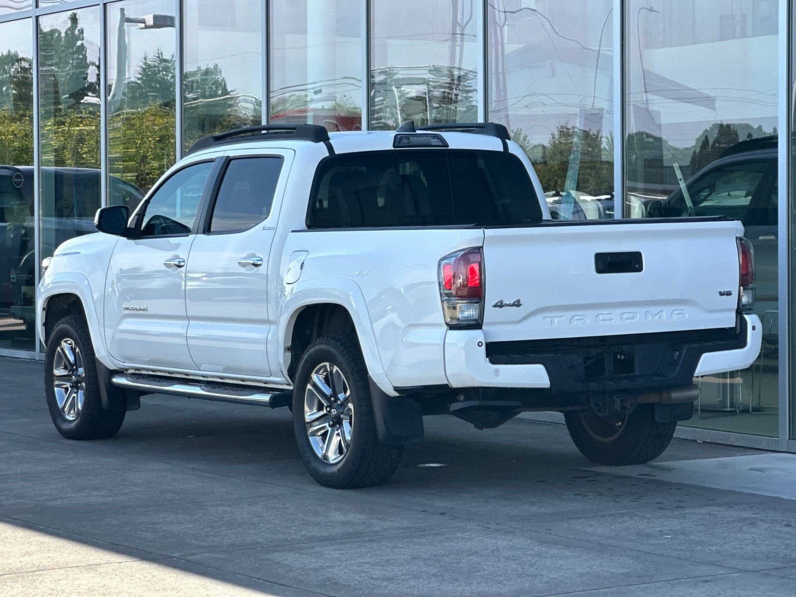 Used 2017 Super White Toyota Limited image 4