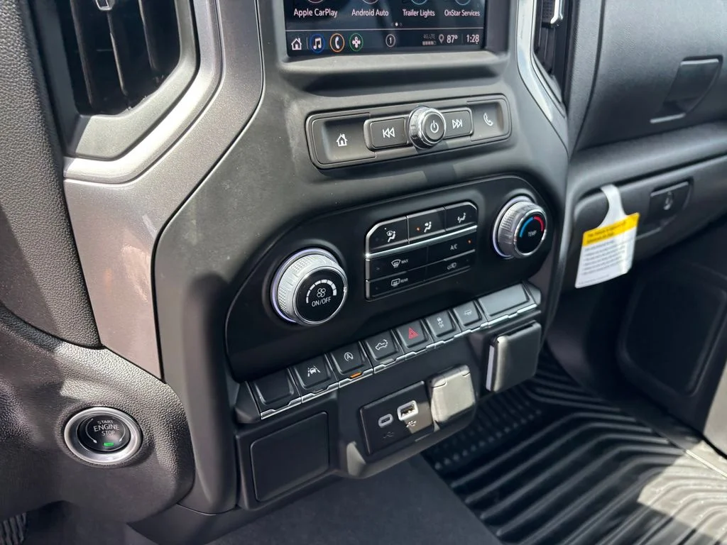 Used 2025 White Chevrolet Custom image 16