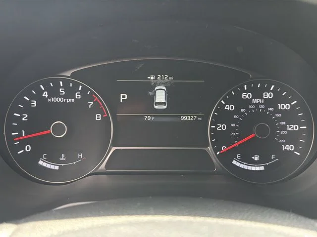 Certified Used 2018 Red Kia Exclaim image 15