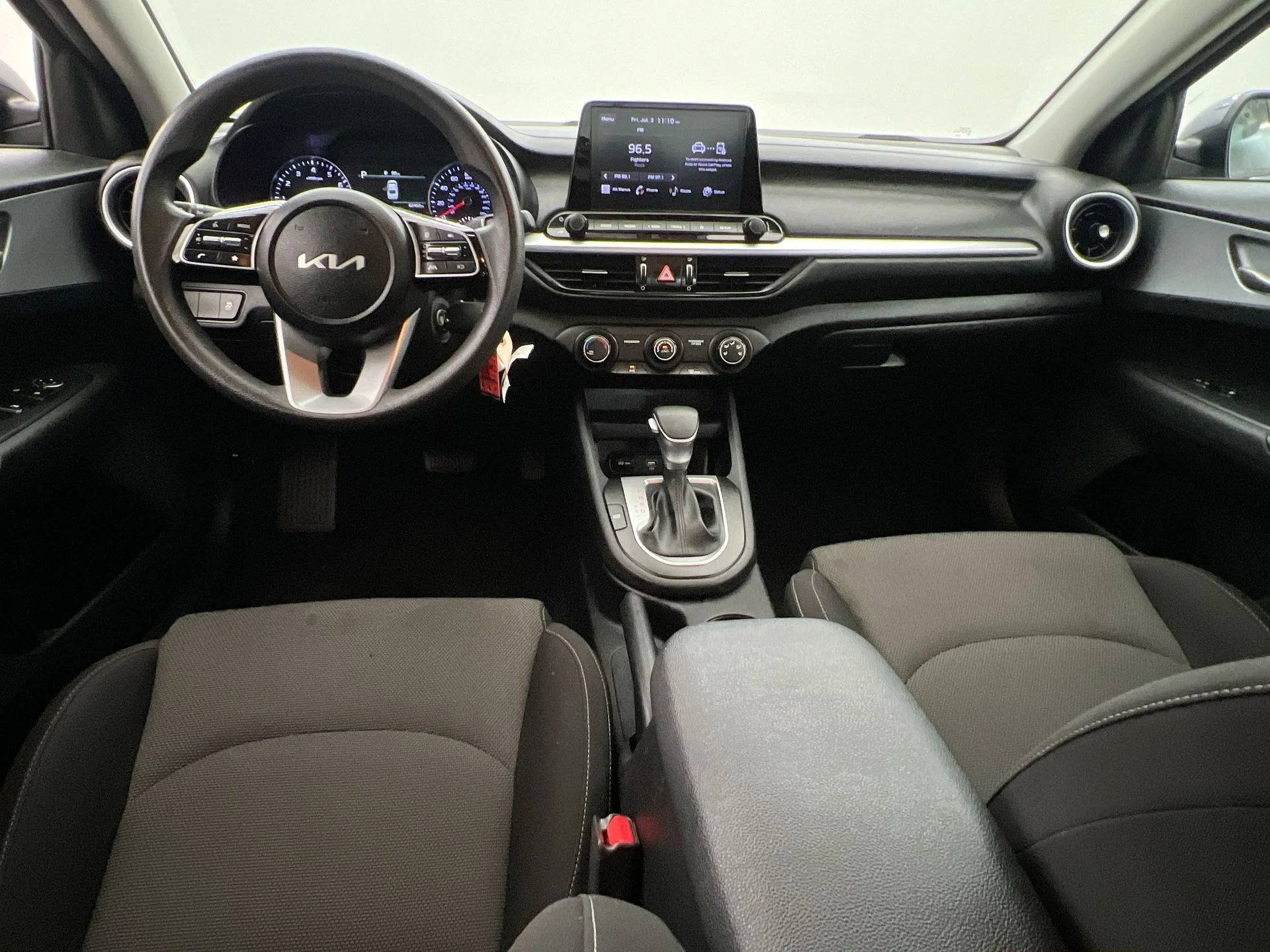 Used 2023 Gray Kia LXS image 2