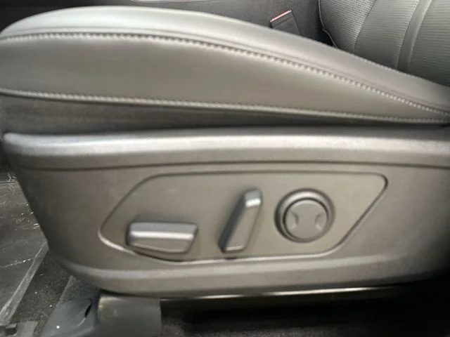 New 2026 Midnight Lake Blue Kia S image 15