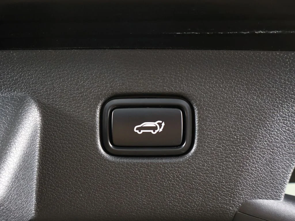 Certified Used 2024 Black Kia X-Line image 21