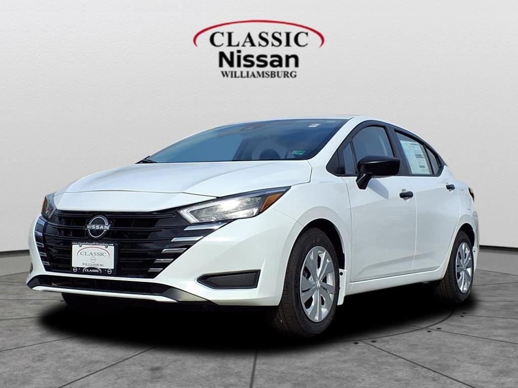 2025 Nissan Versa 1.6 S CVT's photo