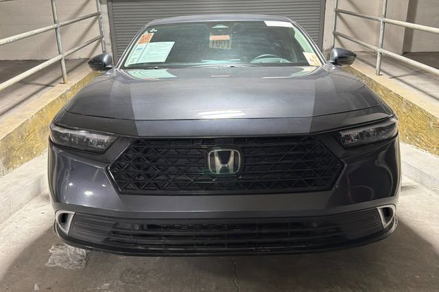 Certified Used 2024 Meteorite Gray Metallic Honda Touring image 3