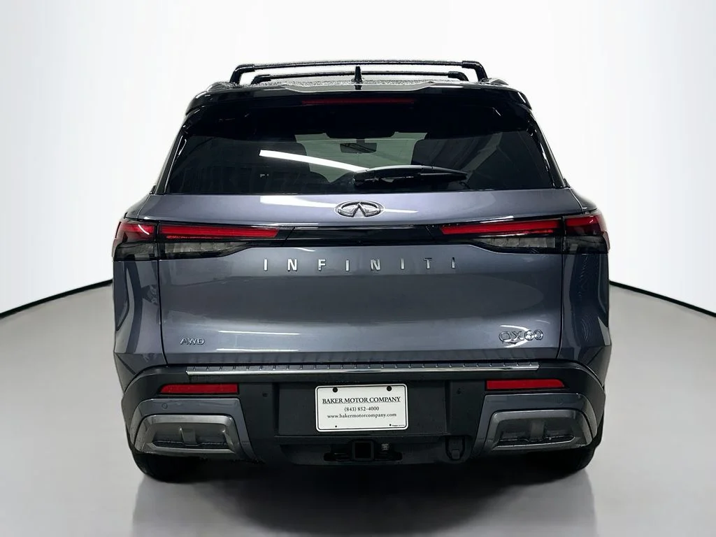 Used 2023 Blue INFINITI Autograph image 10