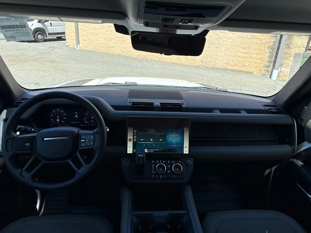 New 2026 White Land Rover S image 18