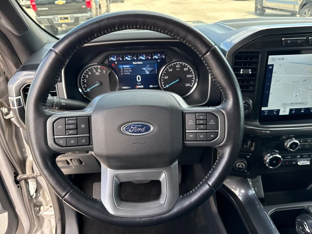 Certified Used 2022 Silver Ford XLT image 16