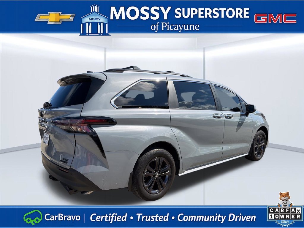 2024 Toyota Sienna Woodland Edition - Photo 6