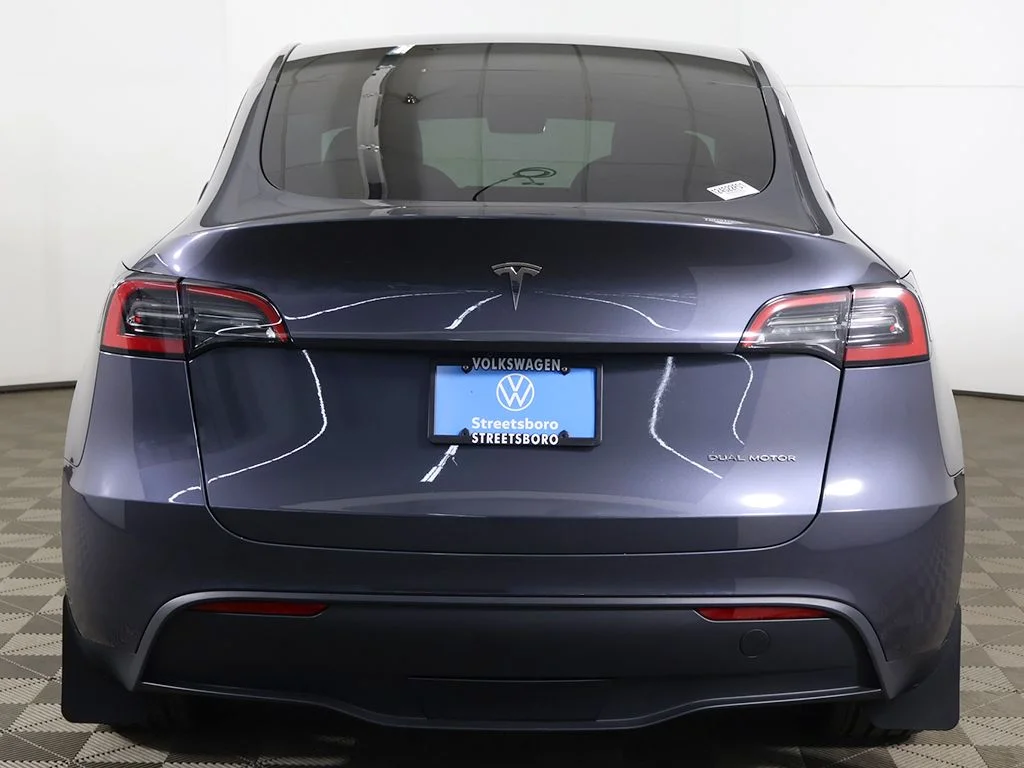 Used 2023 Deep Blue Metallic Tesla Long Range image 13