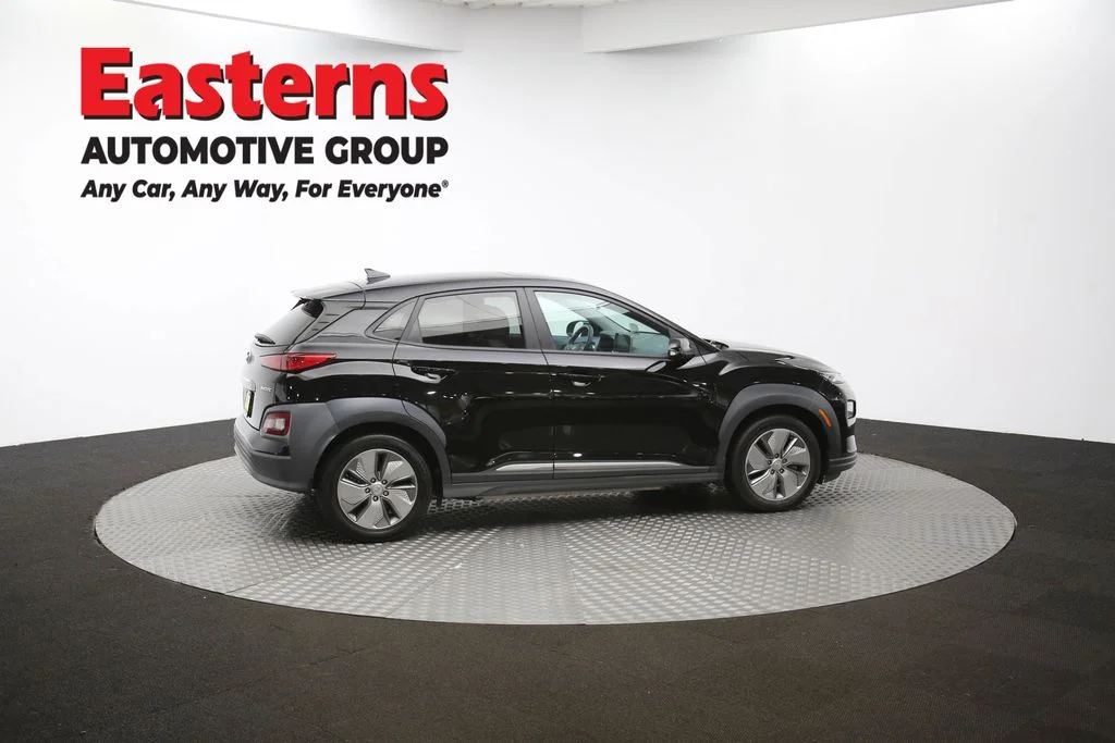 Used 2021 Black Hyundai Ultimate image 42