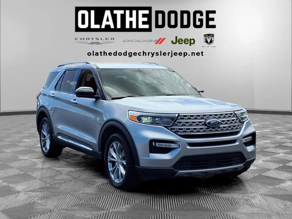 Certified Used 2022 Silver Ford Limited image 31