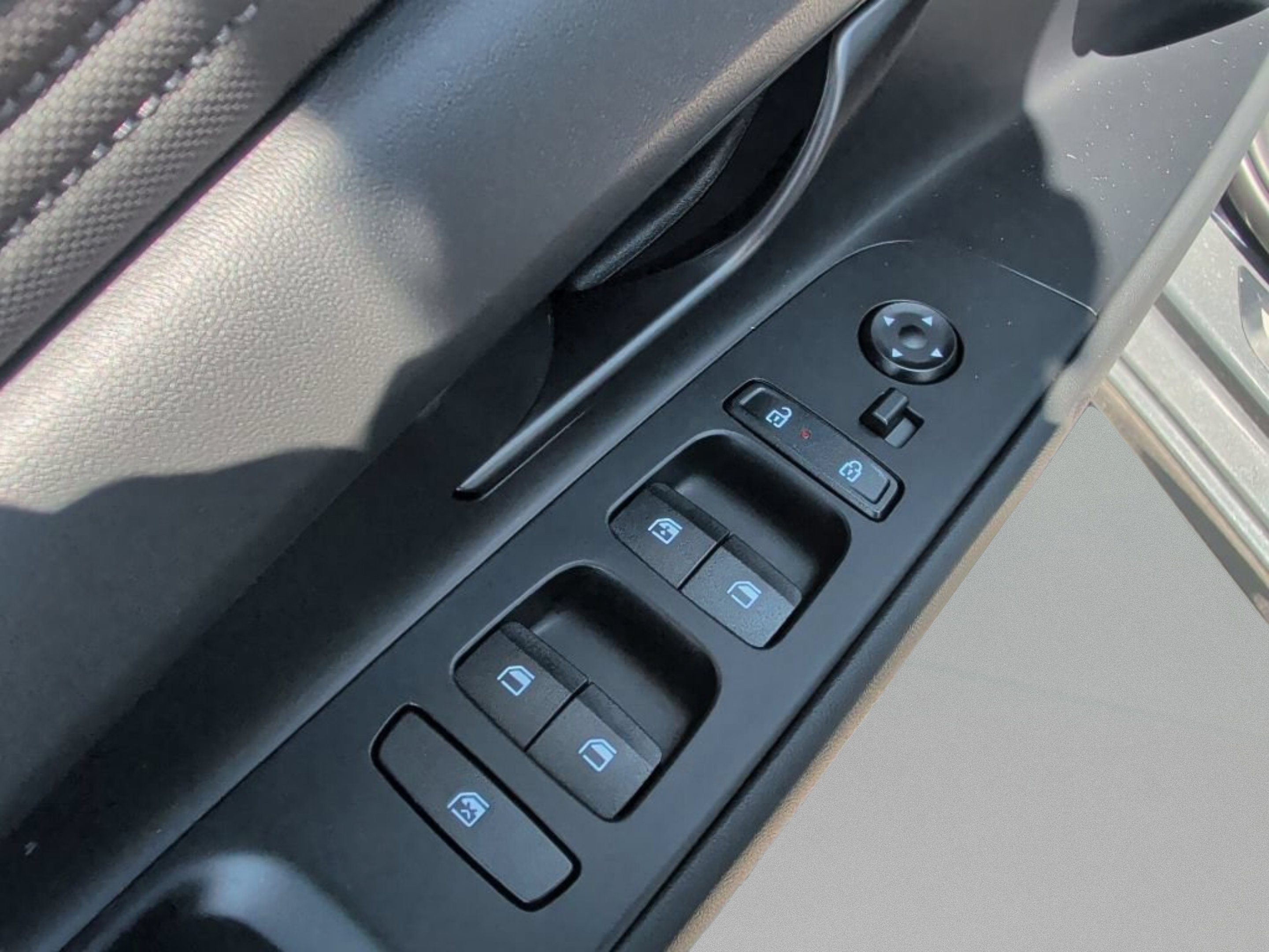 New 2026 Ecotronic Gray Hyundai SEL Sport Premium image 22